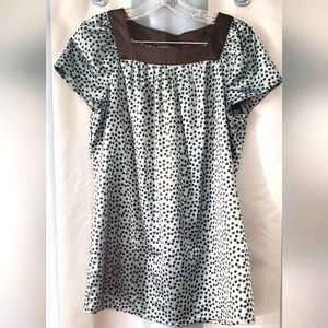 Apt 9 Loose Fit Light blue shirt with brown polka-dots.